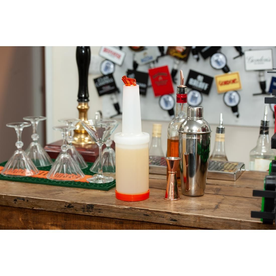 Image of Juice Pourers