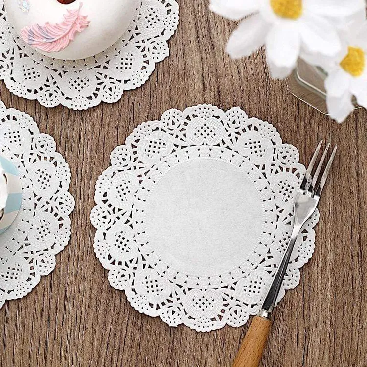 Image of Paper Doilies