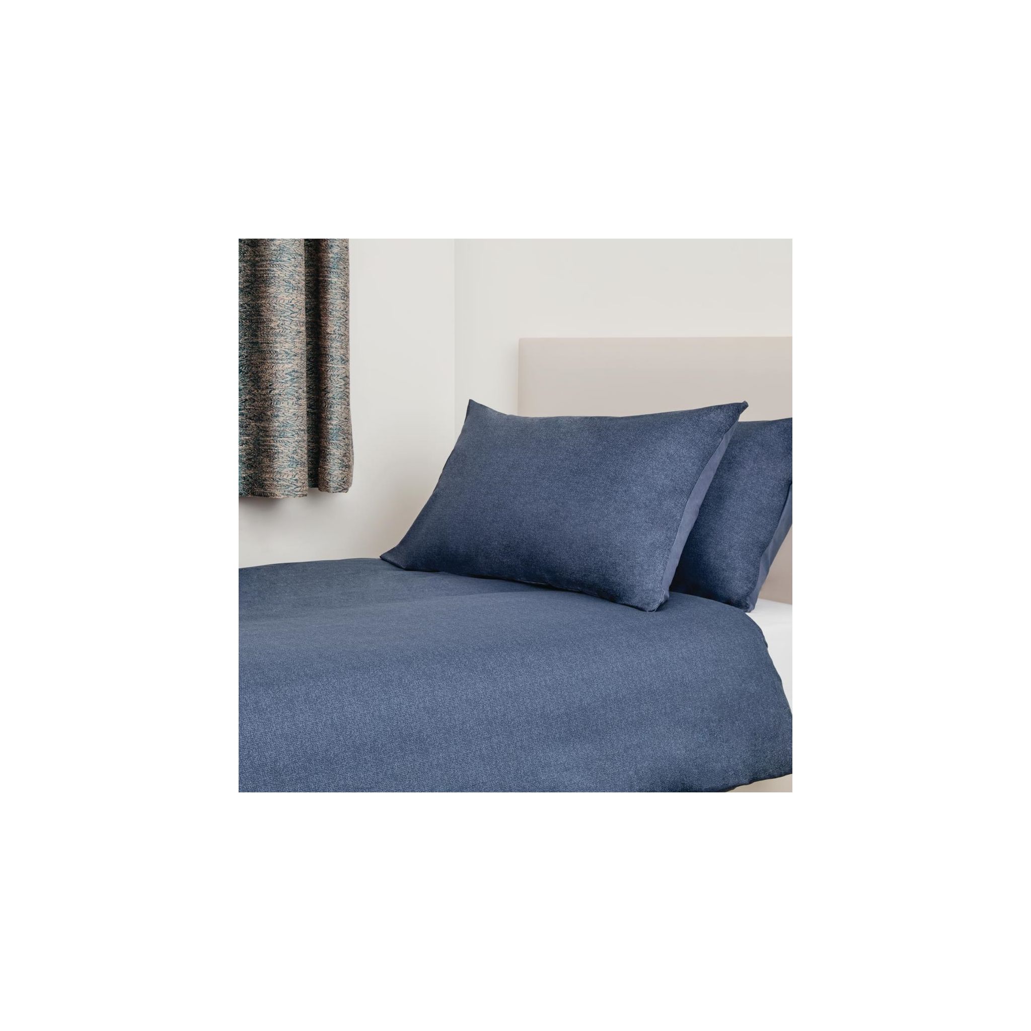 Mitre Essentials Opal HD377 Duvet Cover Navy Single