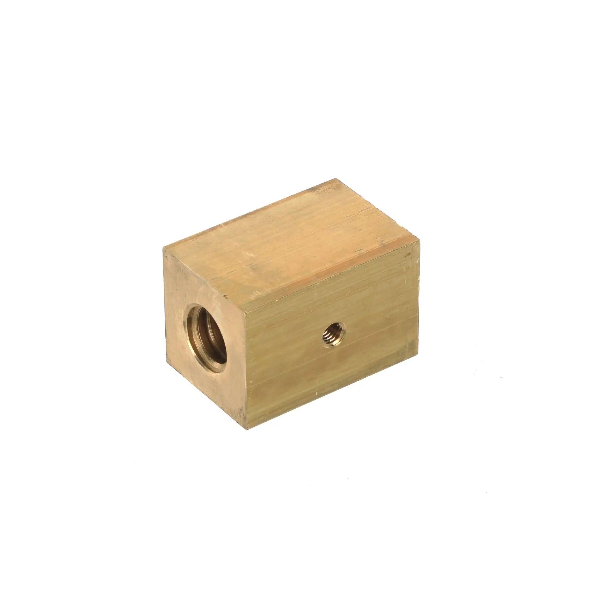 Lincat 872-027-00 Trapezoidal Threaded Block