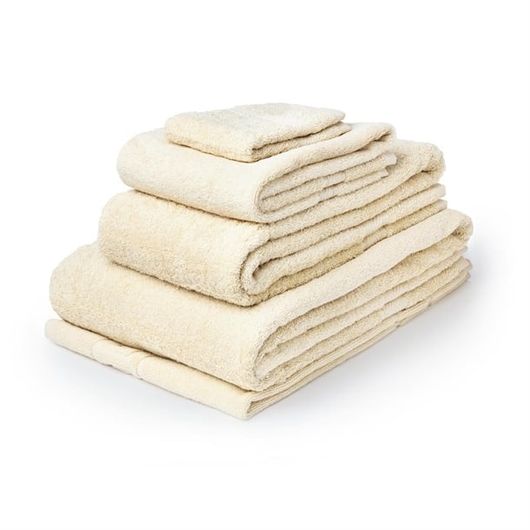 Mitre Essentials HB627