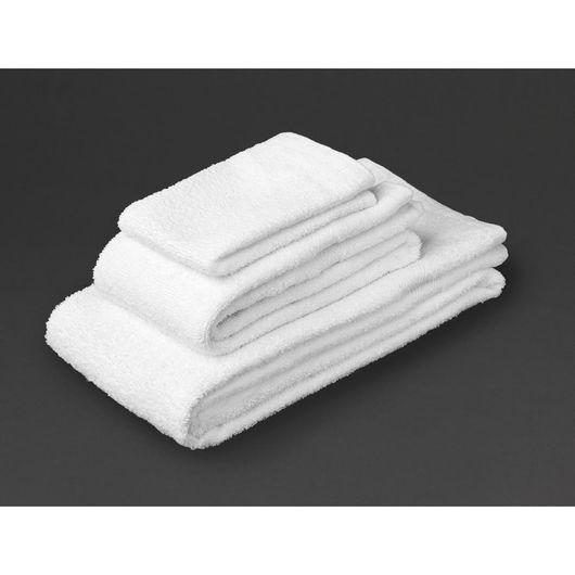 Mitre Essentials HB621