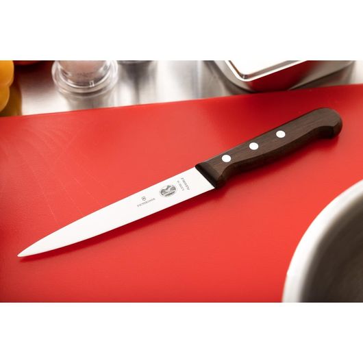 Victorinox C610