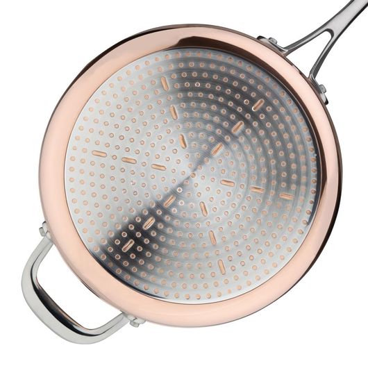 Vogue CM676
