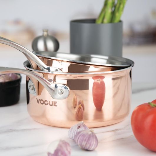 Vogue CM675