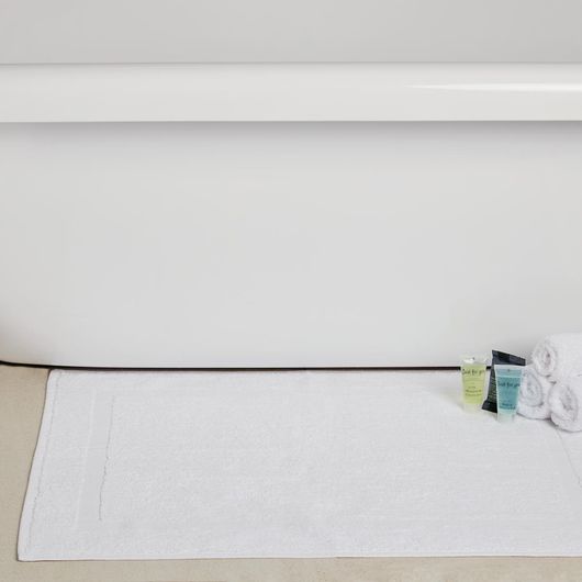 Mitre Essentials GT750